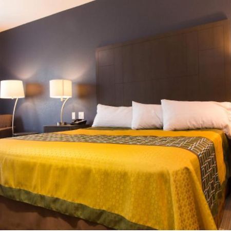 Tropical Palm Motel Норт Форт Майерс Екстериор снимка